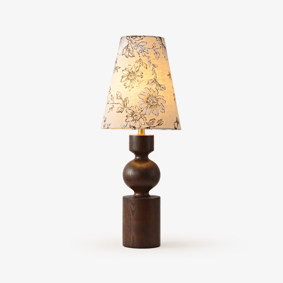 Wooden Flower Pattern Table Lamp
