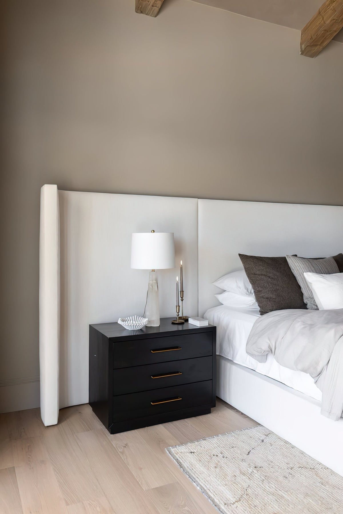 Marble Quatrefoil Table Lamp - view 6
