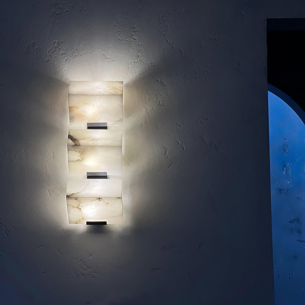 Alabaster Staircase Wall Lamp