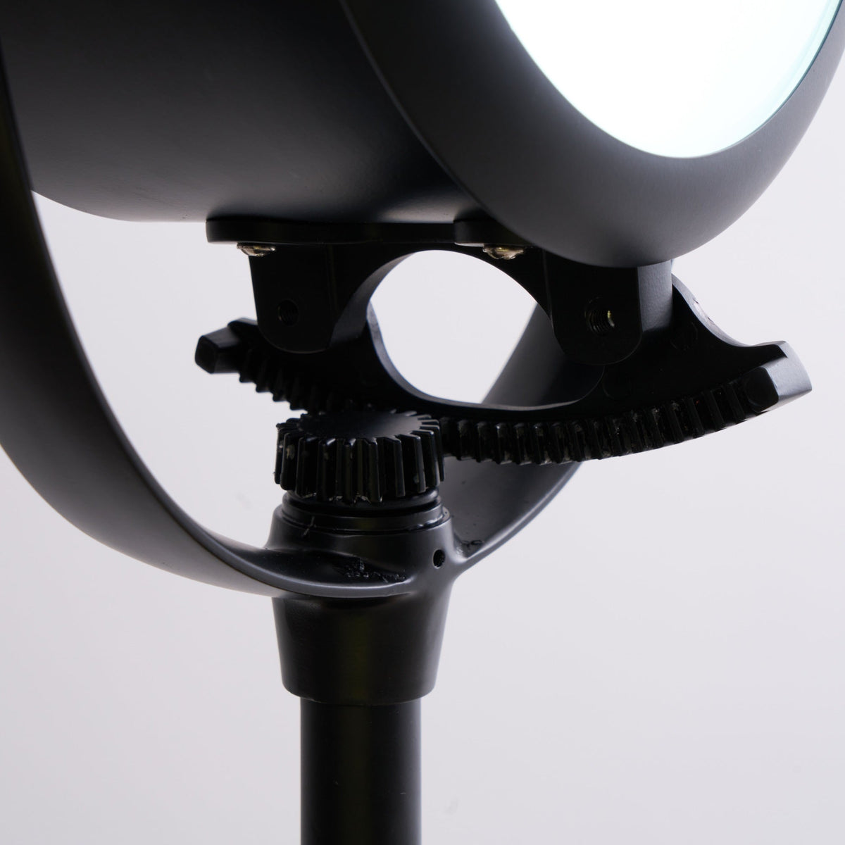 Alfred Tripod Floor Lamp