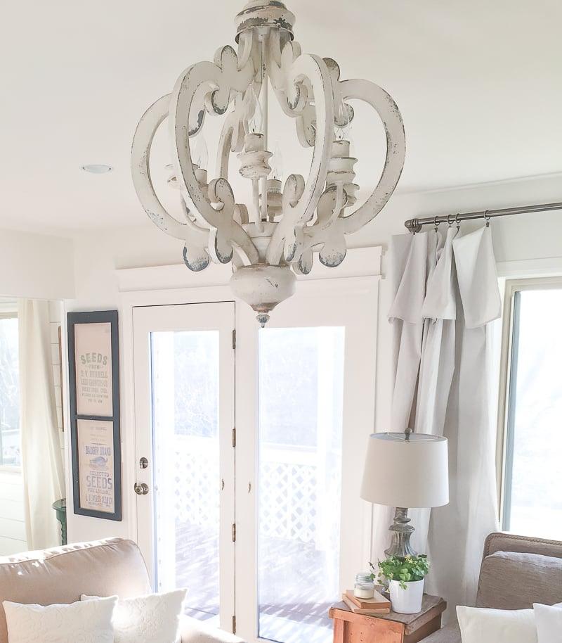 Antique White Style Chandelier - view 6