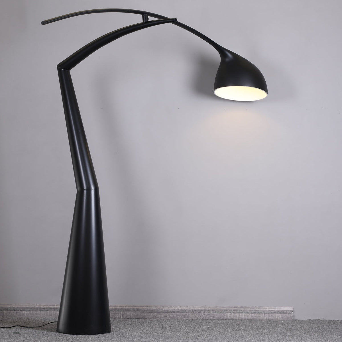 Arden Sculpture Floor Lamp - view 10