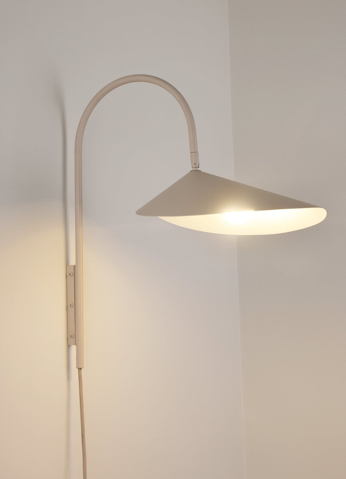Alocasia Swivel Wall Light