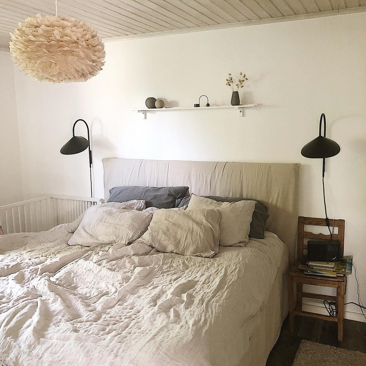 Alocasia Swivel Wall Light