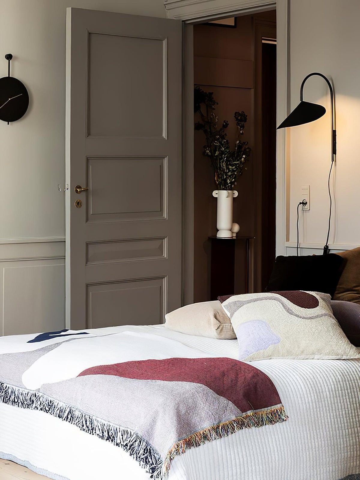 Modern Wall Lamp