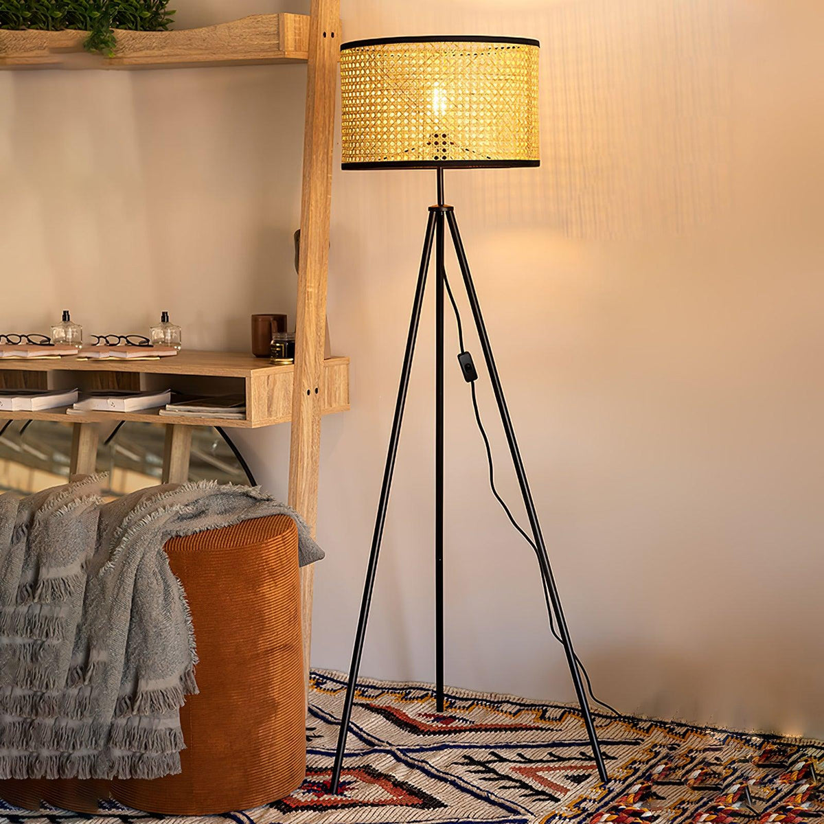Aubrey Floor Lamp - view 6