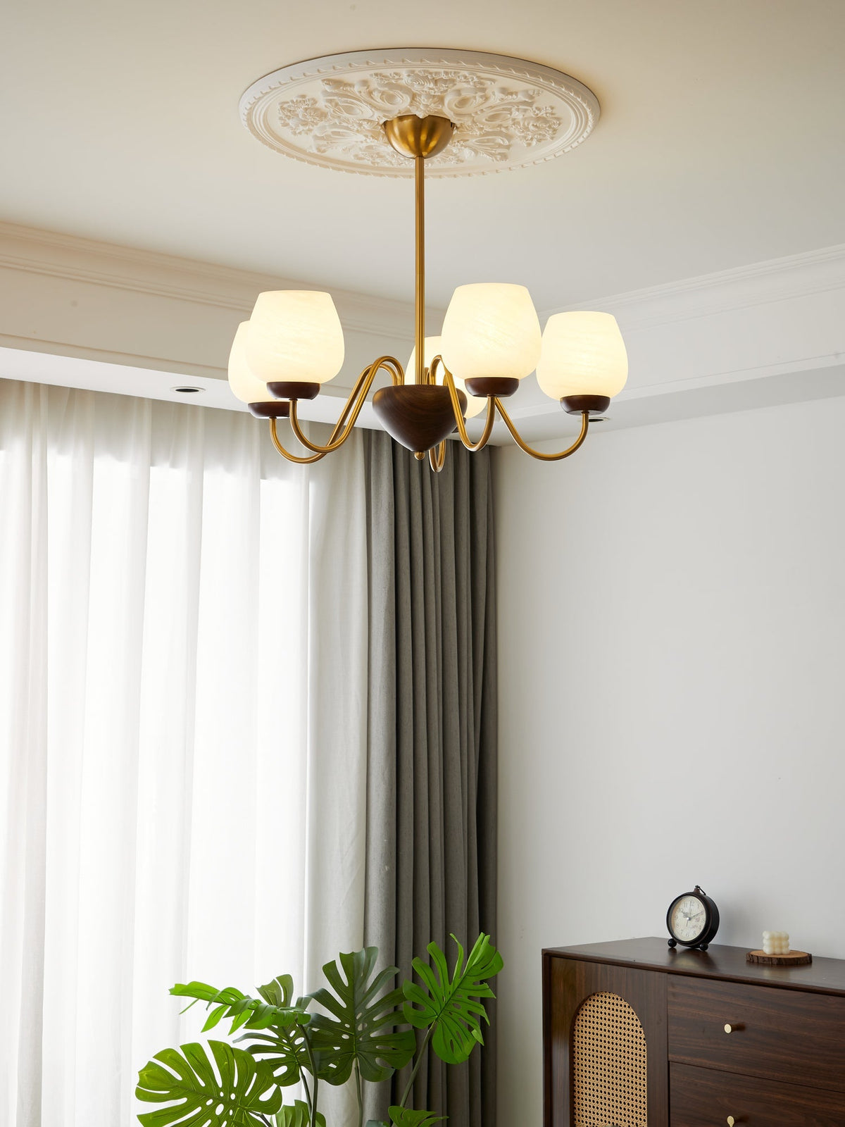 Aurorium Chandelier