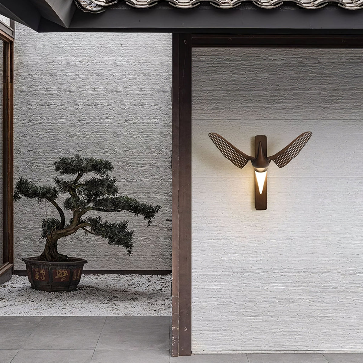 Avesa Wall Light