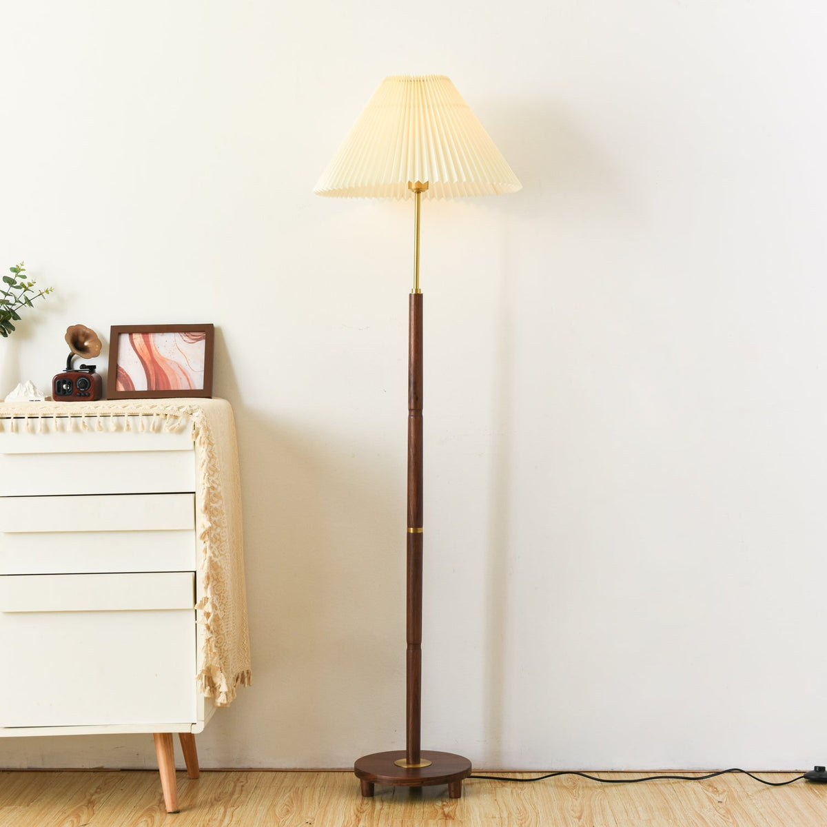 Axya Vintage Pleated Floor Lamp - view 2