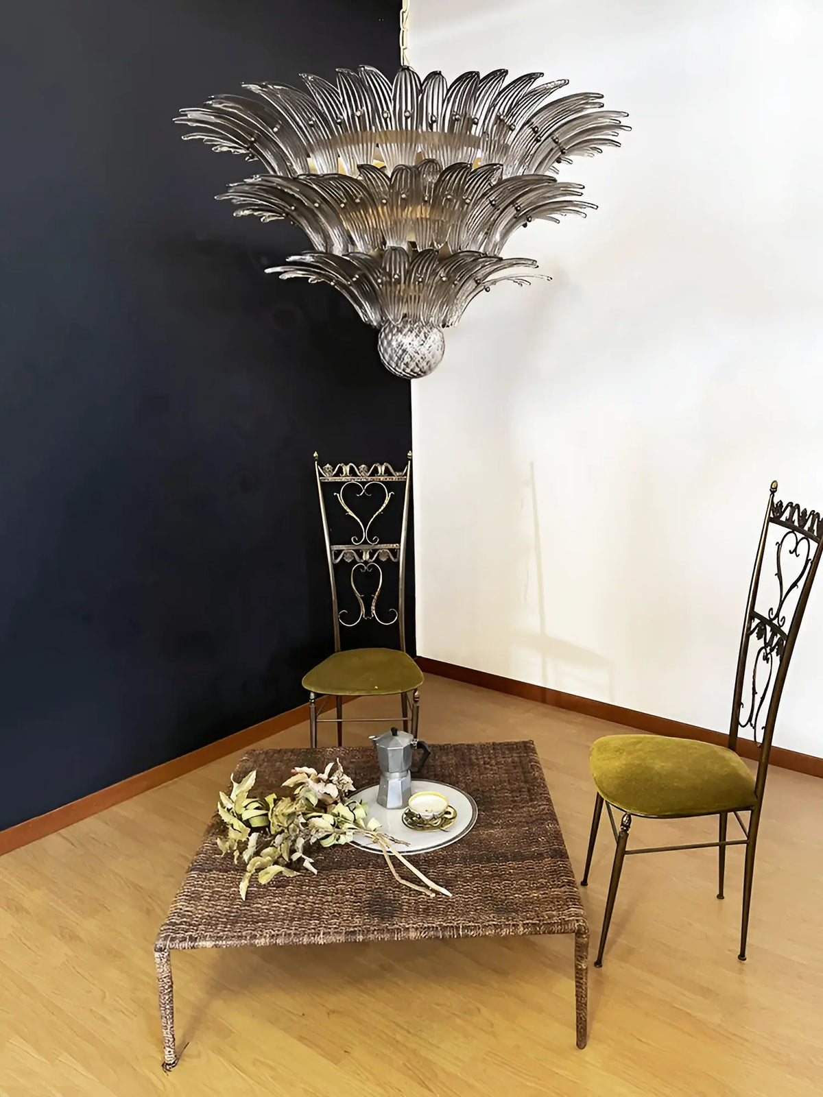 Beautifully Murano Palmette Smoked Chandelier - view 9