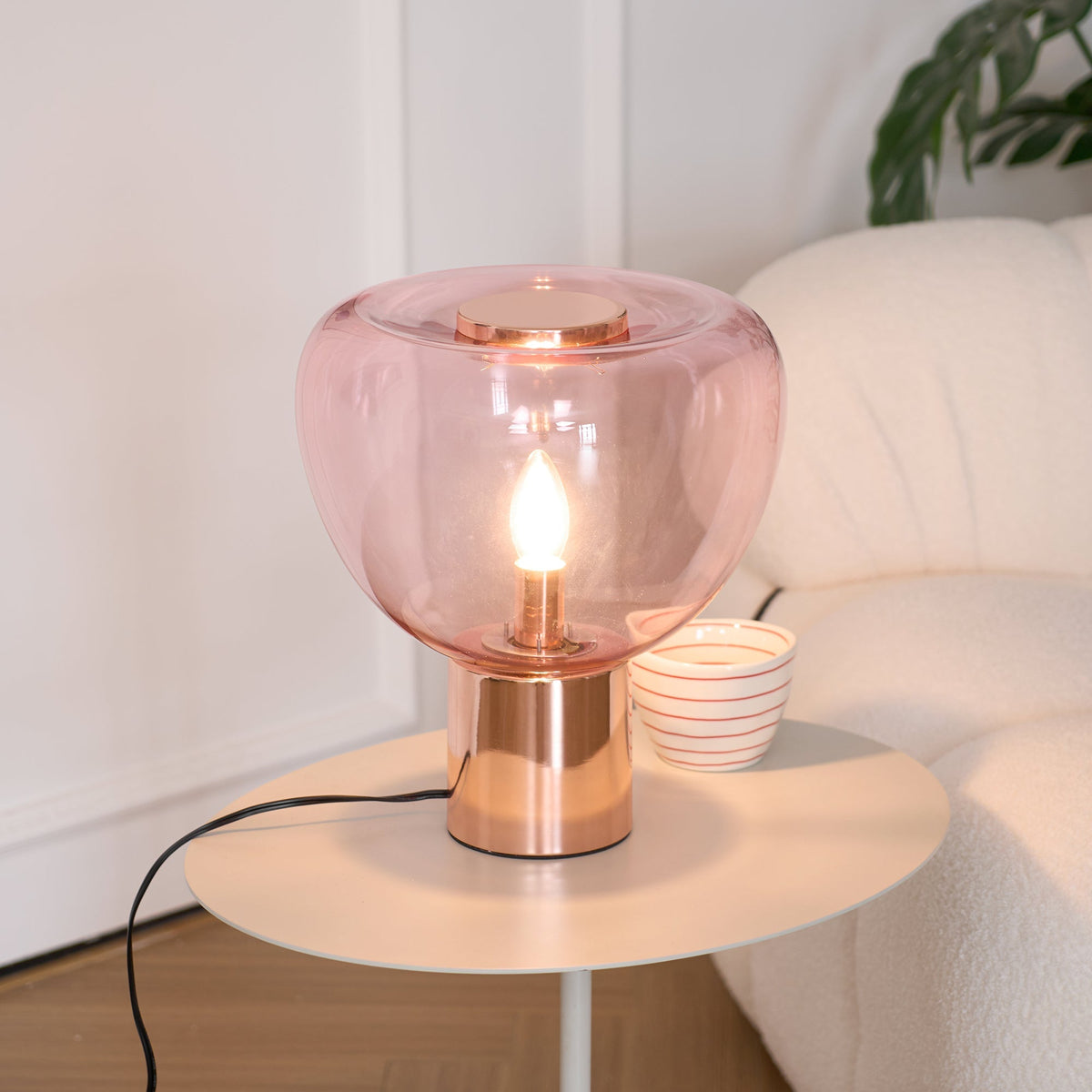 Bengt Table Lamp - view 3