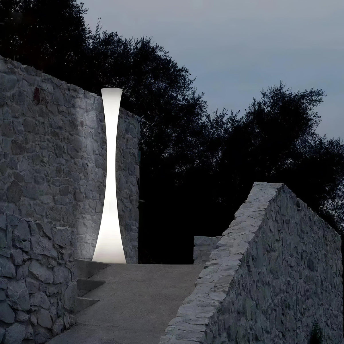 Biconica Pol Floor Lamp - view 4