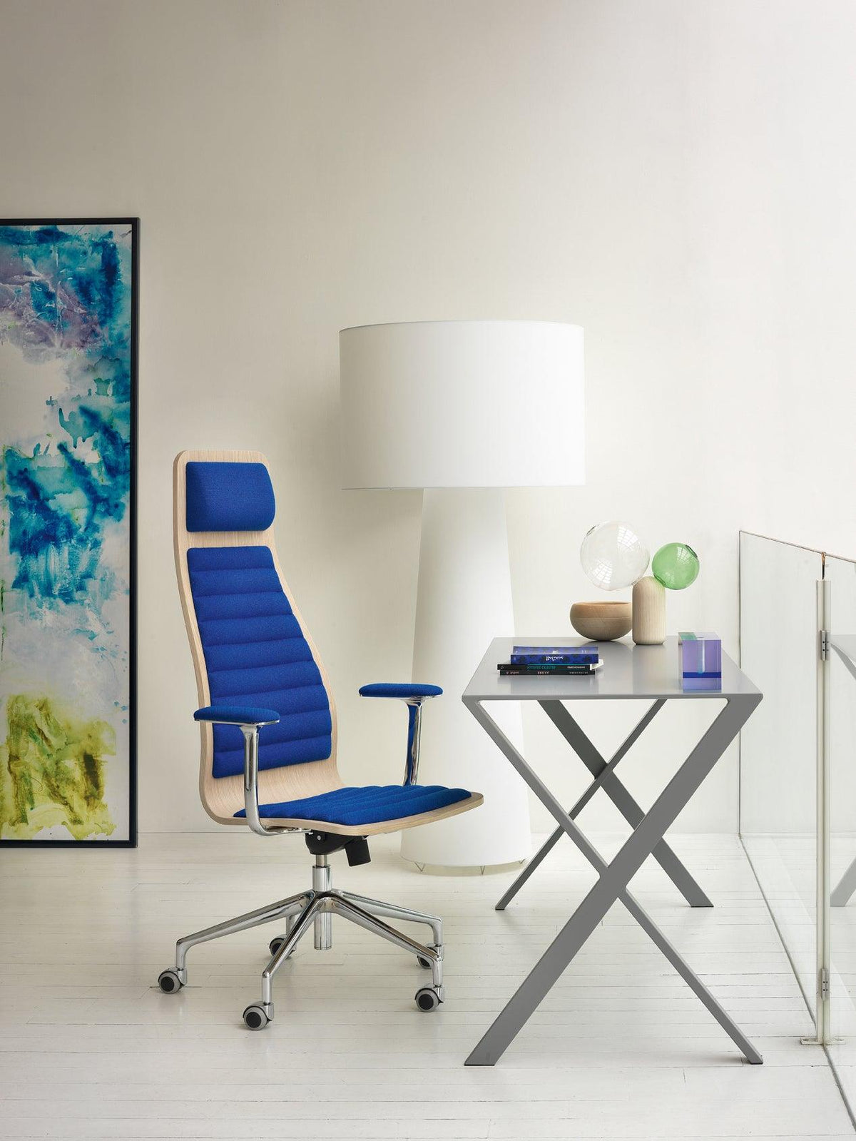 Contemporary Floor Light