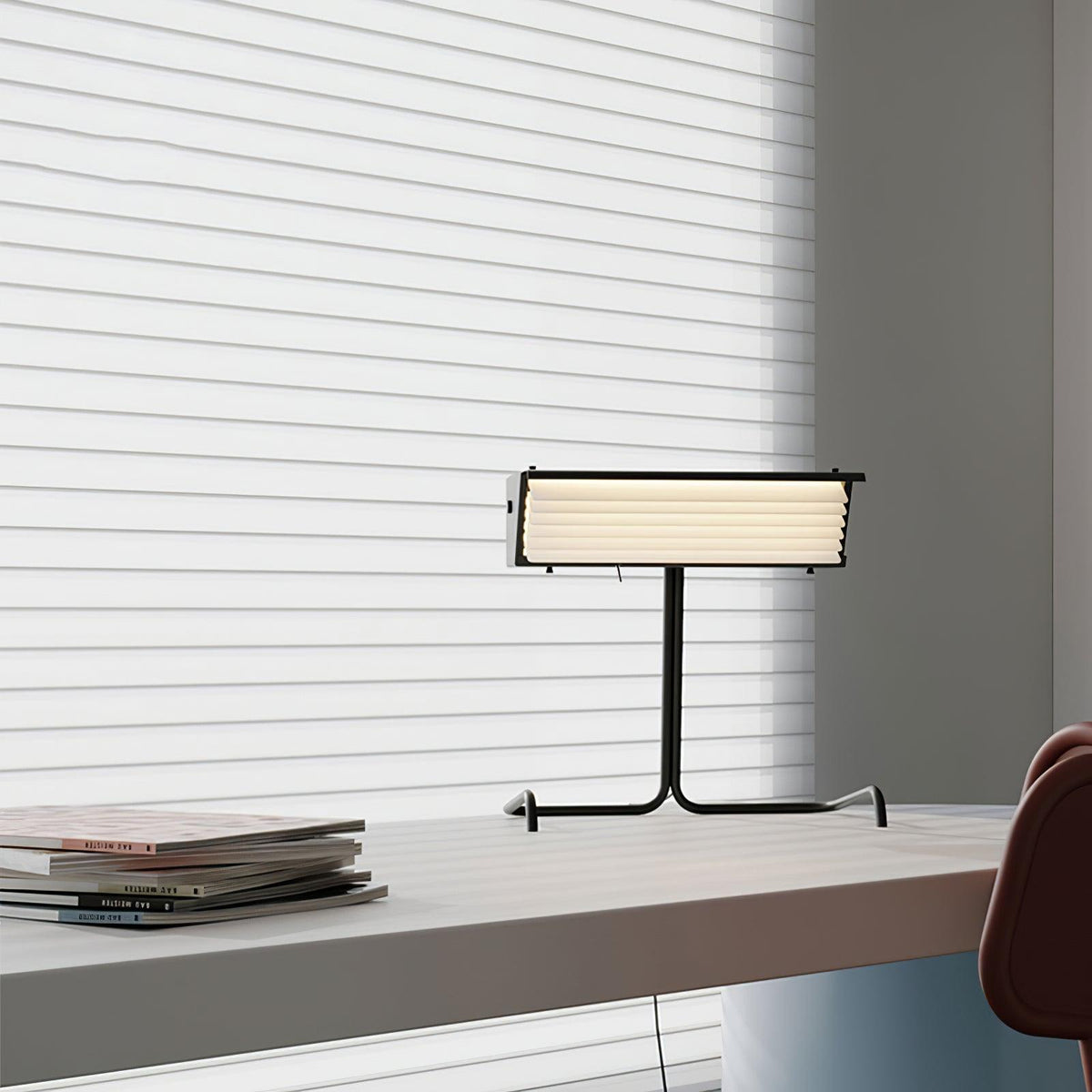 Xalor Table Lamp - view 3