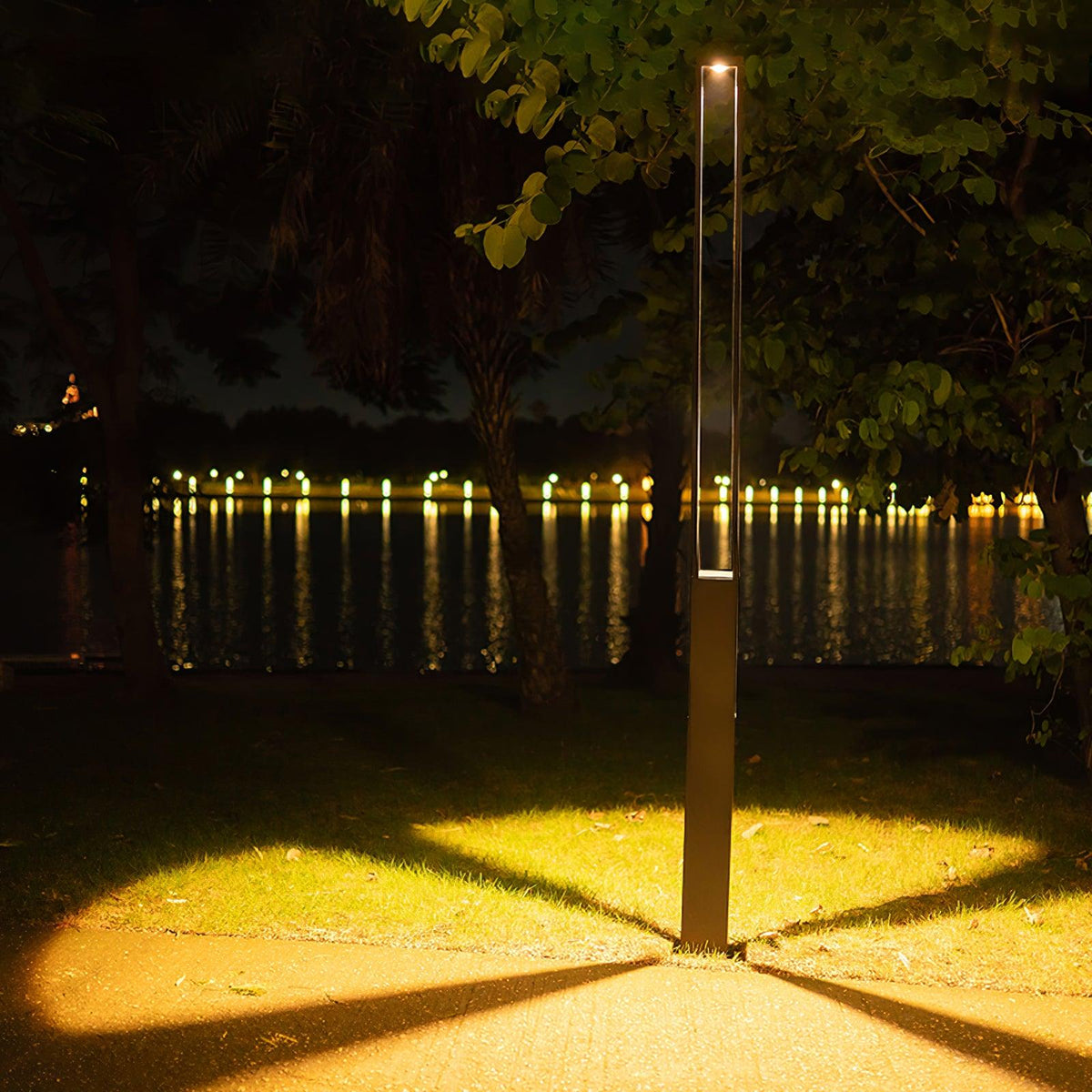 Pole Outdoor Post Garden Light - view 2