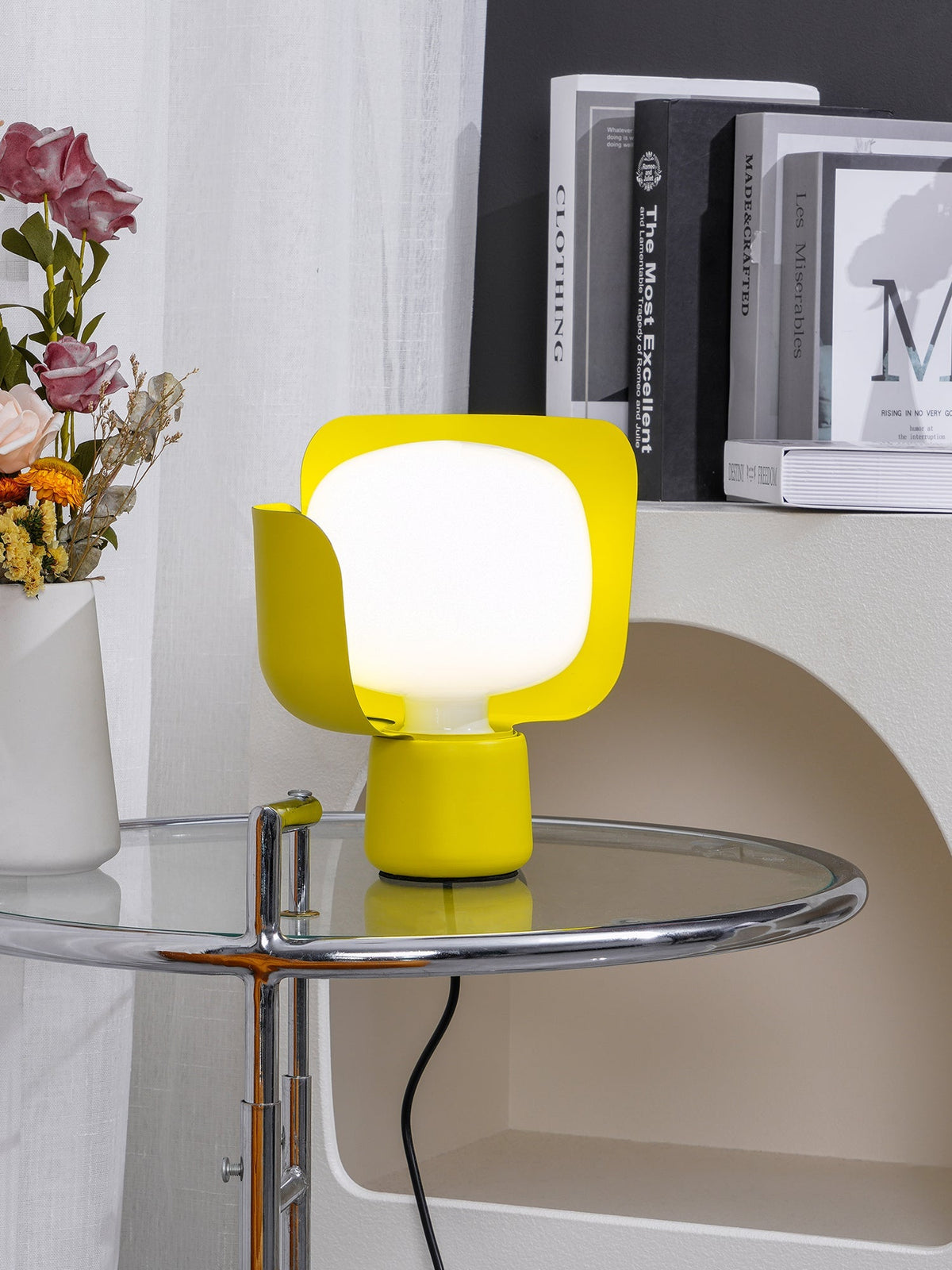 Petals Glass Table Lamp - view 102