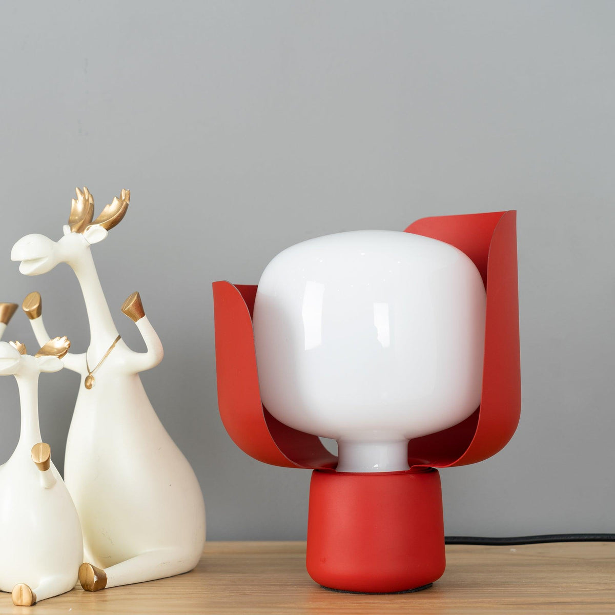 Petals Glass Table Lamp - view 86