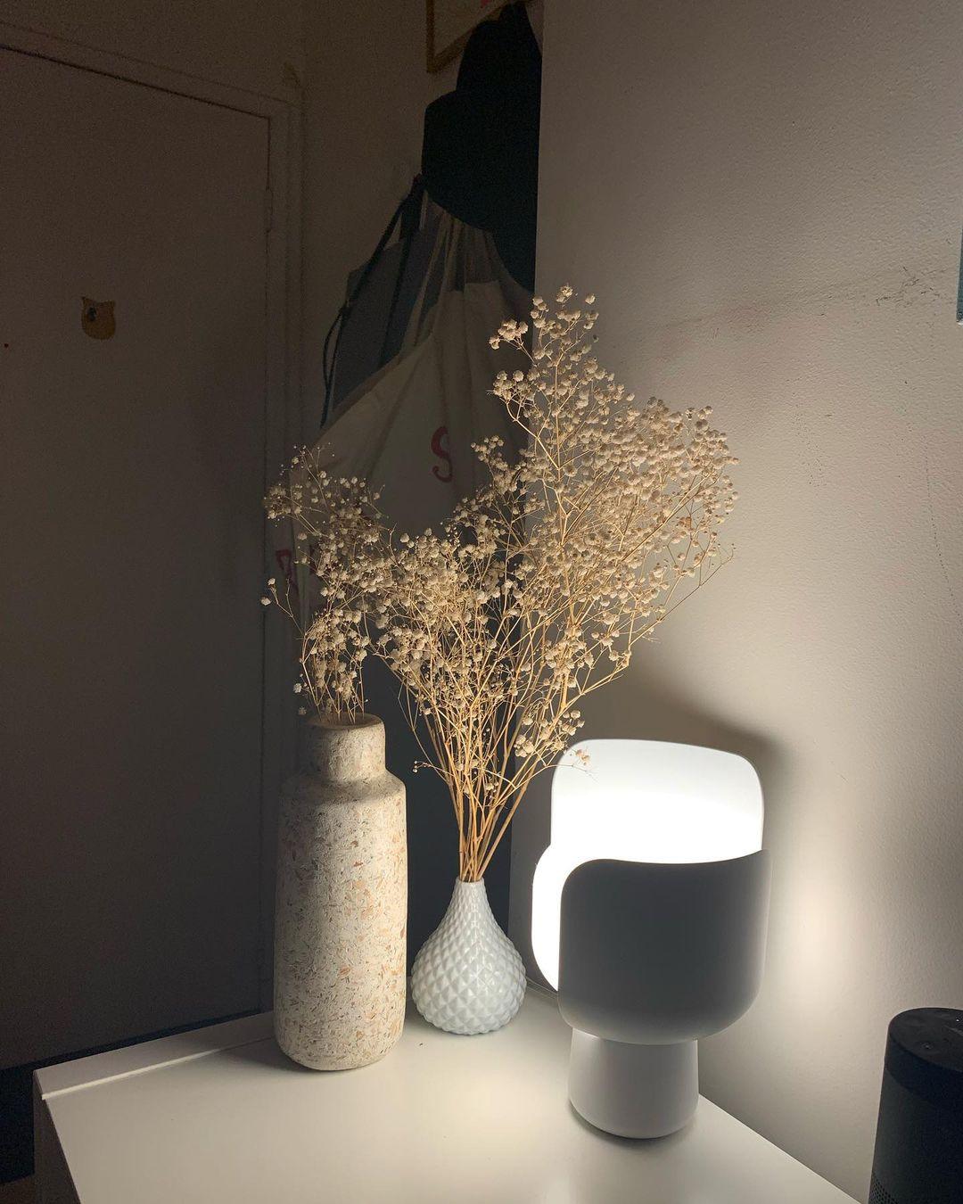 Petals Glass Table Lamp - view 9