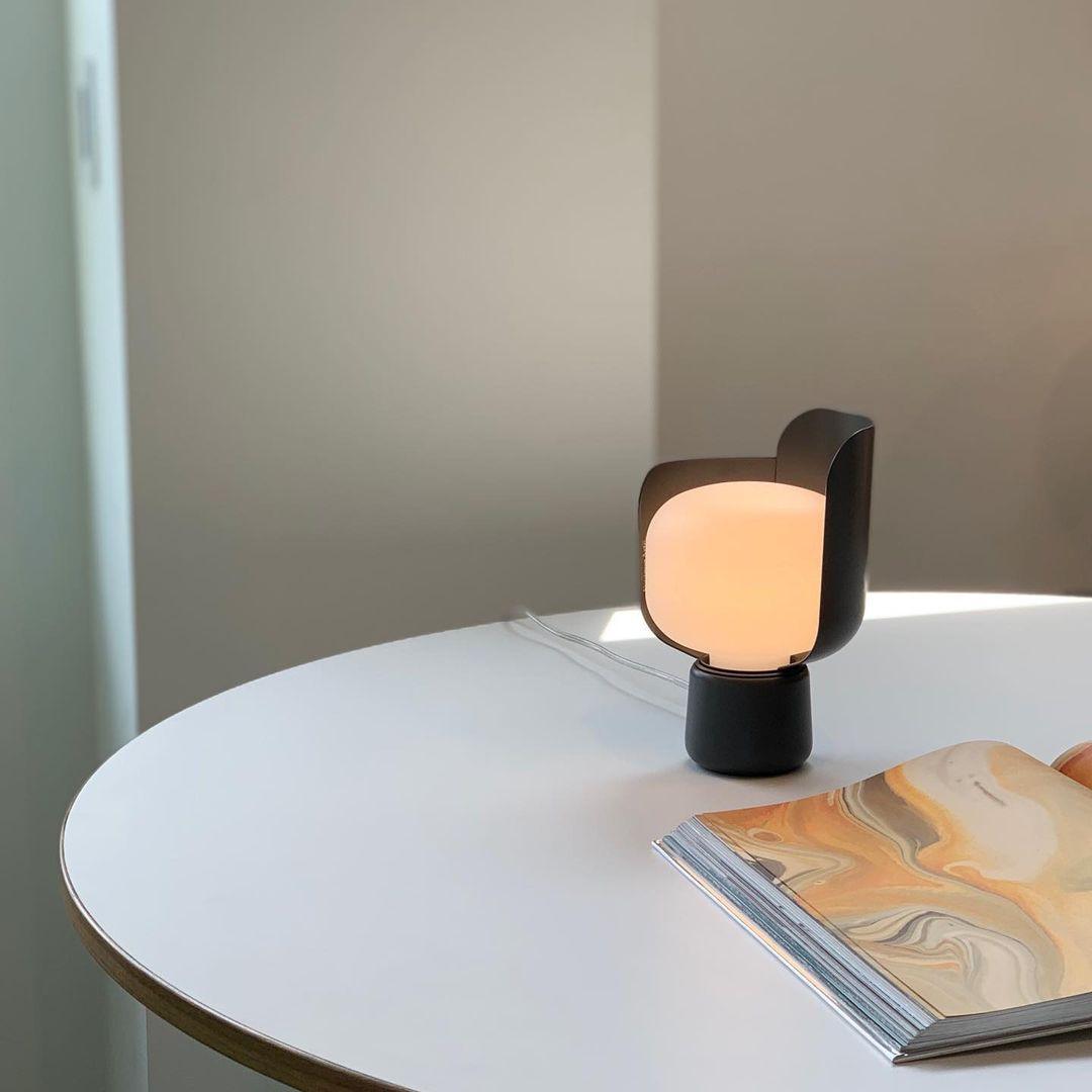 Petals Glass Table Lamp - view 52