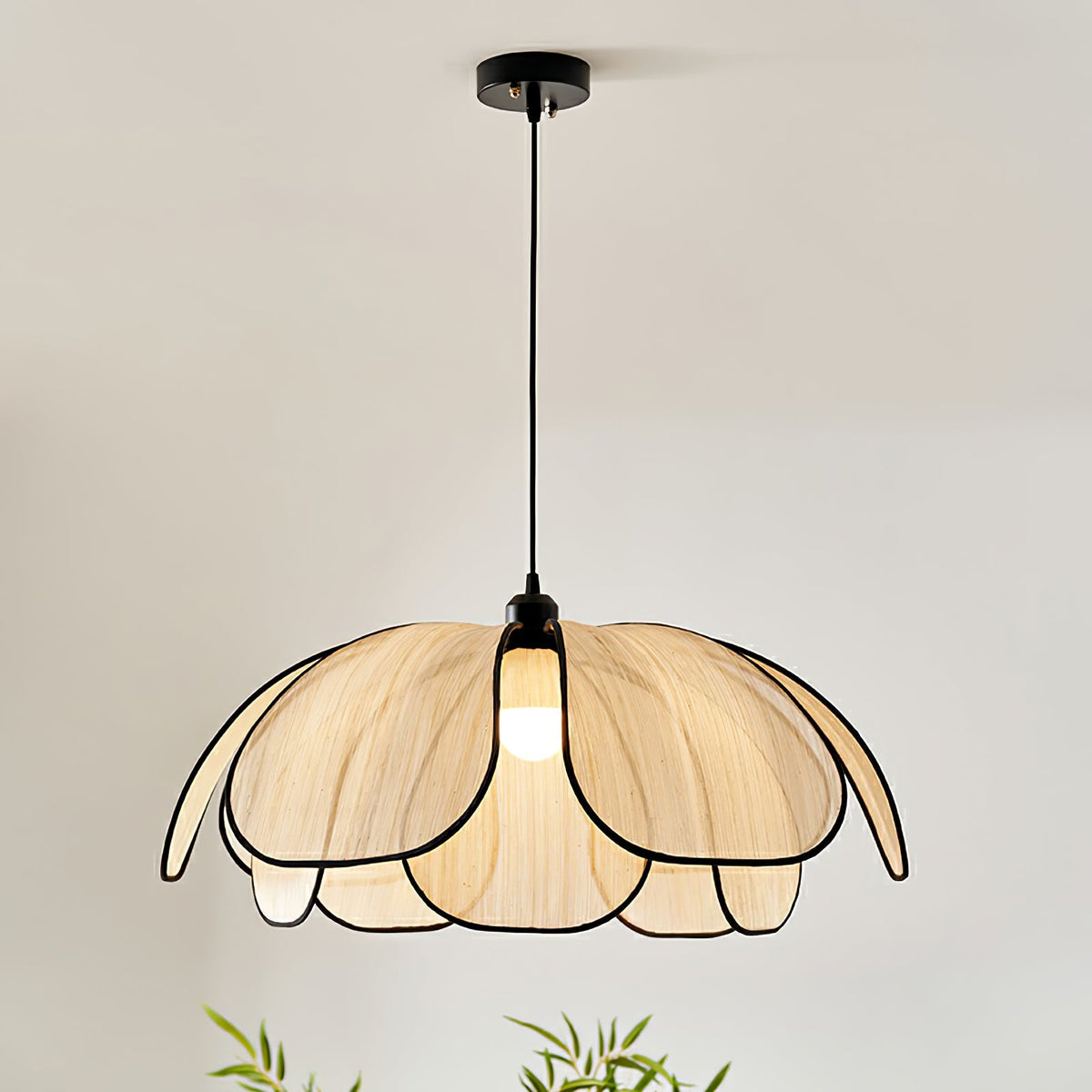 Blossom Leaf Pendant Lamp