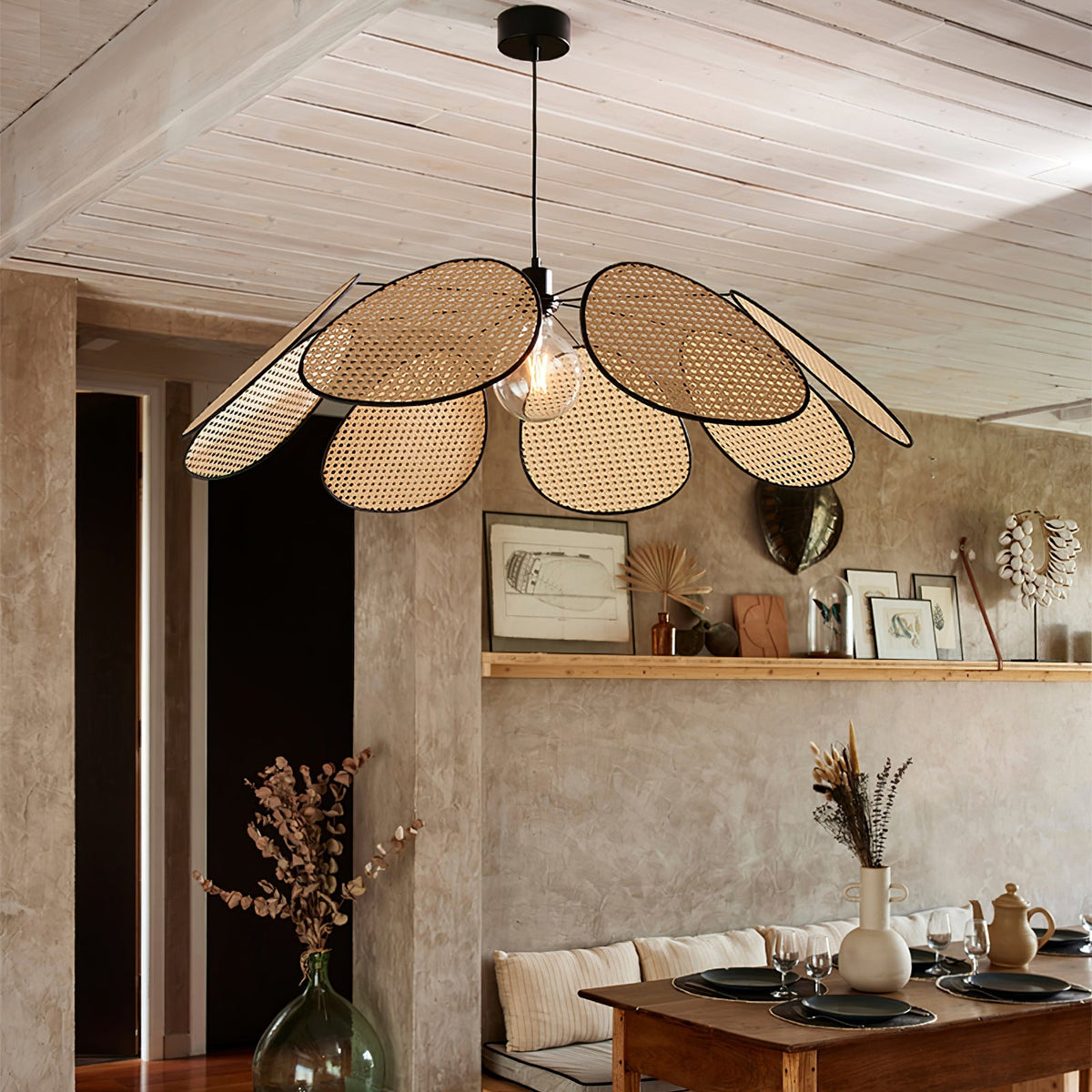Blossom Petal Pendant Lamp