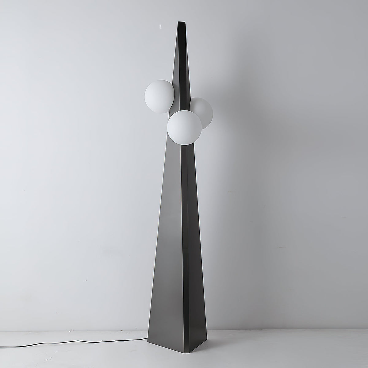 Bonhomme Floor Lamp - view 11