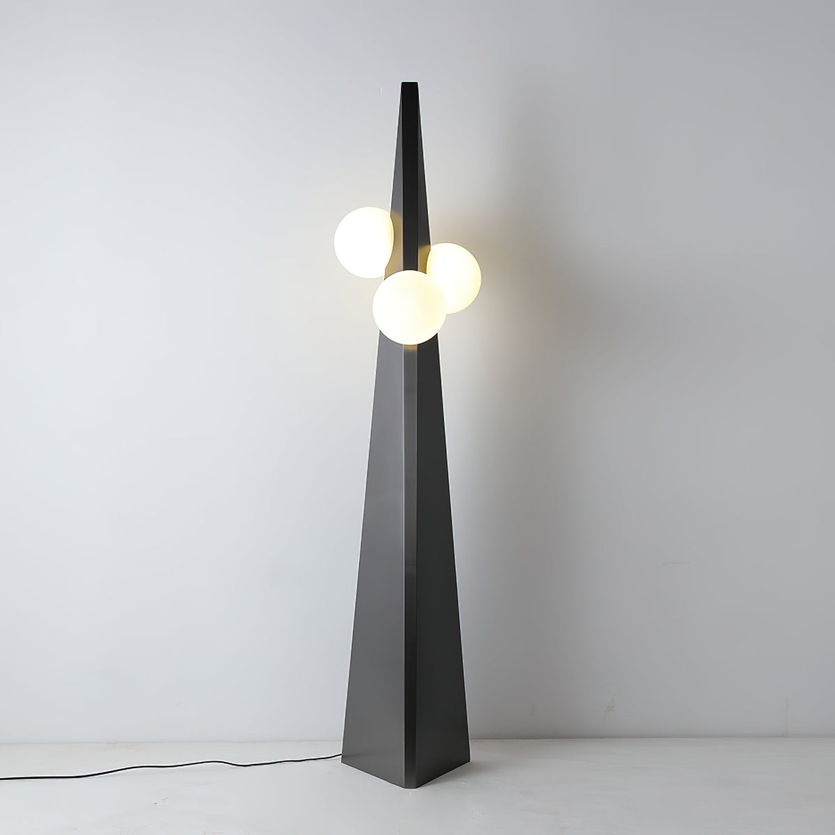 Bonhomme Floor Lamp - view 12