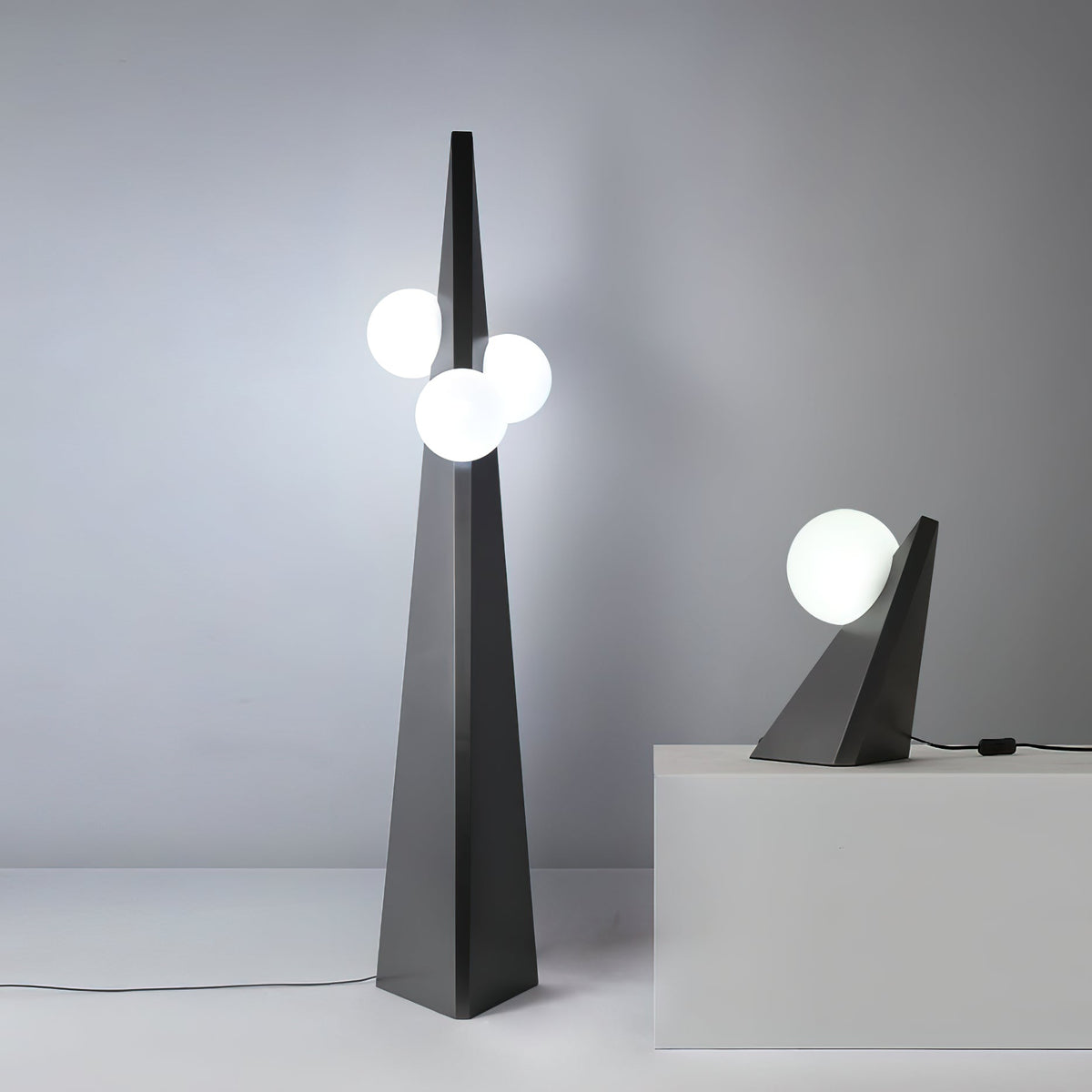 Bonhomme Floor Lamp - view 9