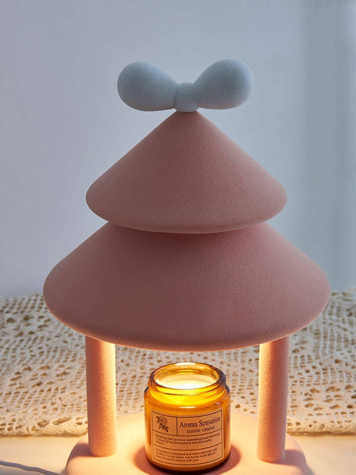Bow Tie Cone Table Lamp - view 8