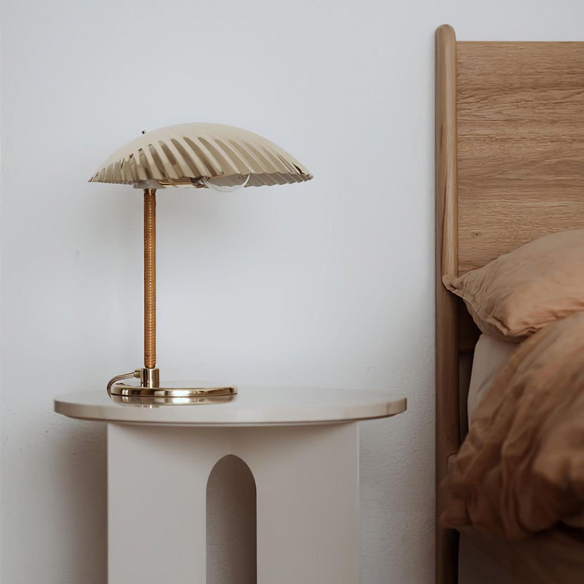 Brass Shell Table Lamp - view 27