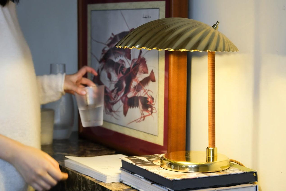 Brass Shell Table Lamp - view 41