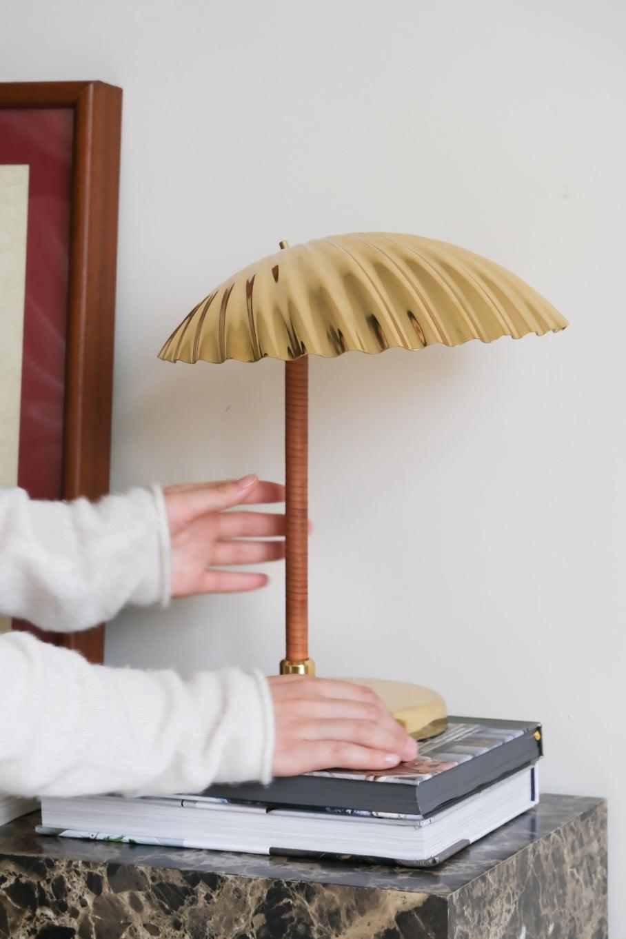 Brass Shell Table Lamp - view 62