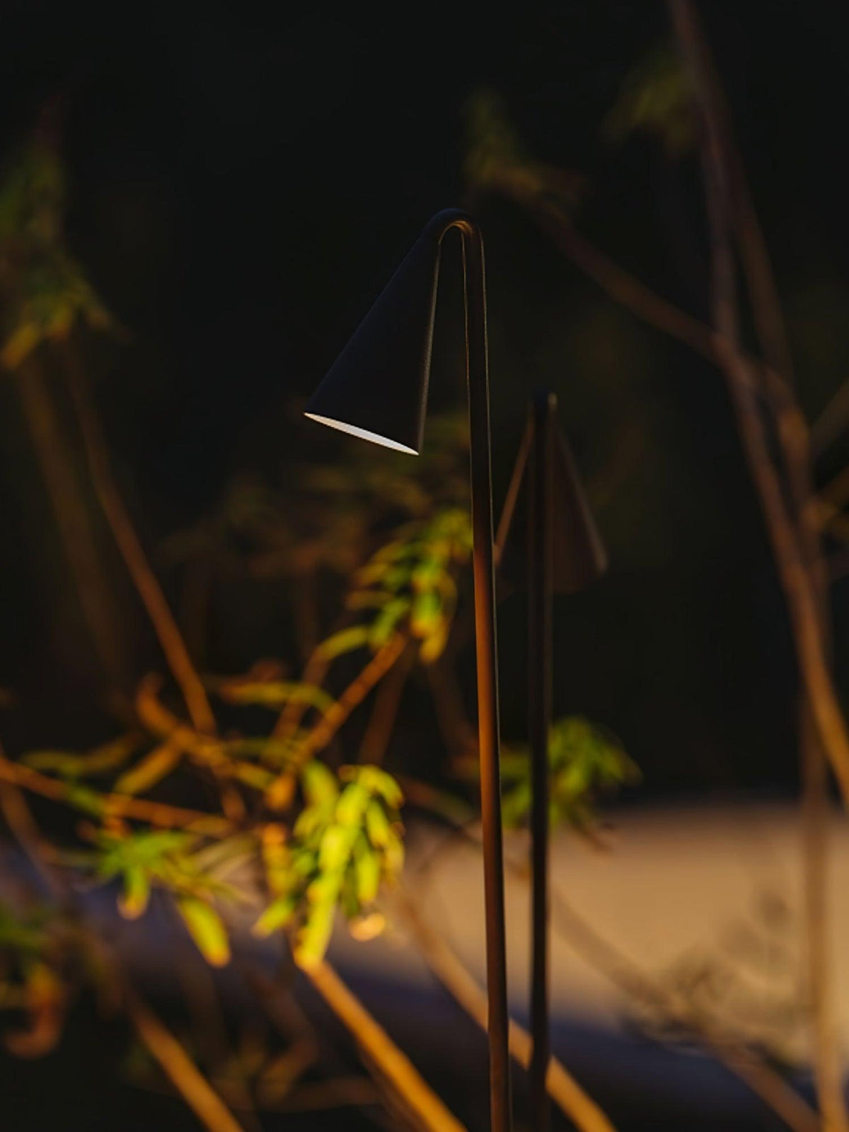 Bellflower Outdoor Floor Lamp - view 12