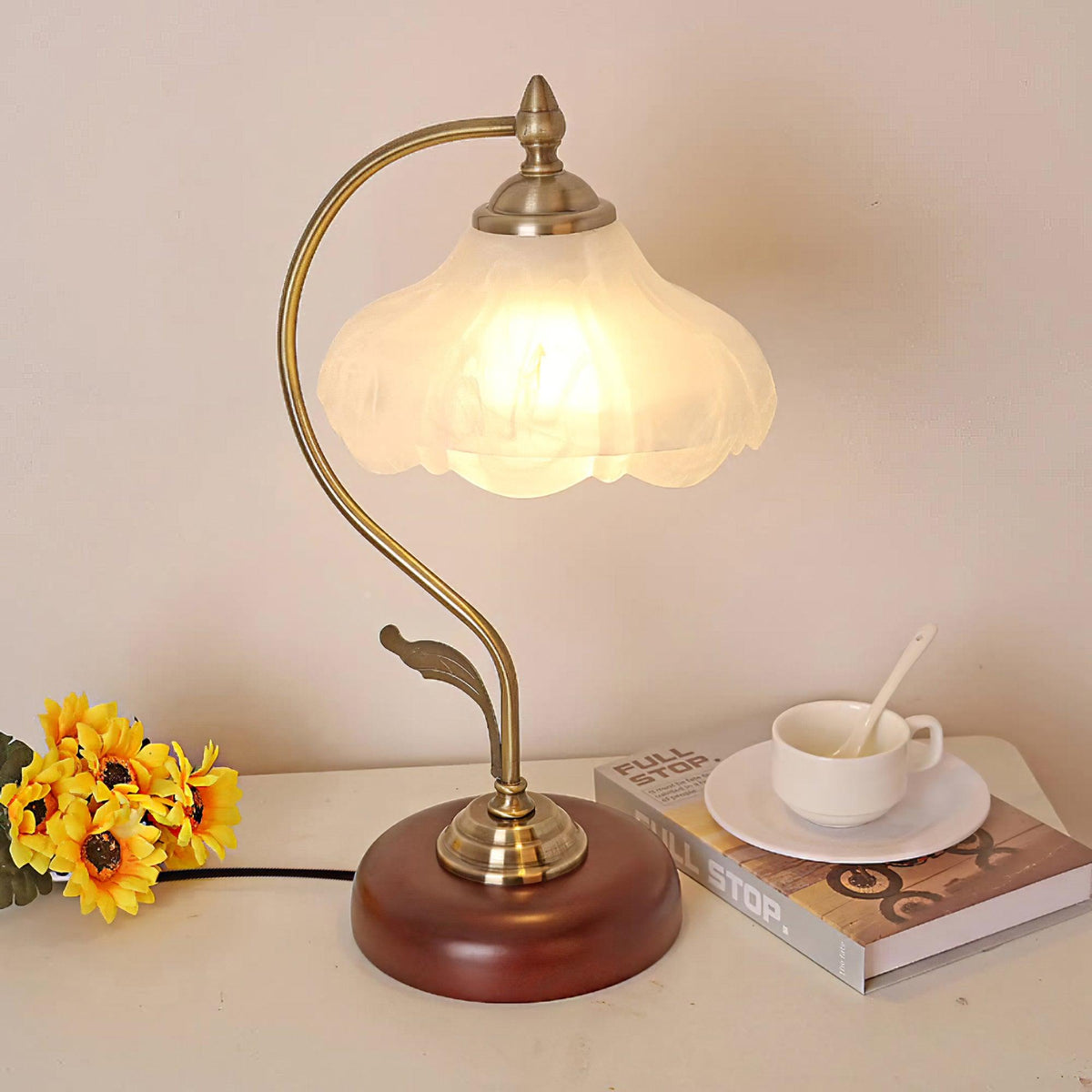 Retro Flower Table Lamp - view 7