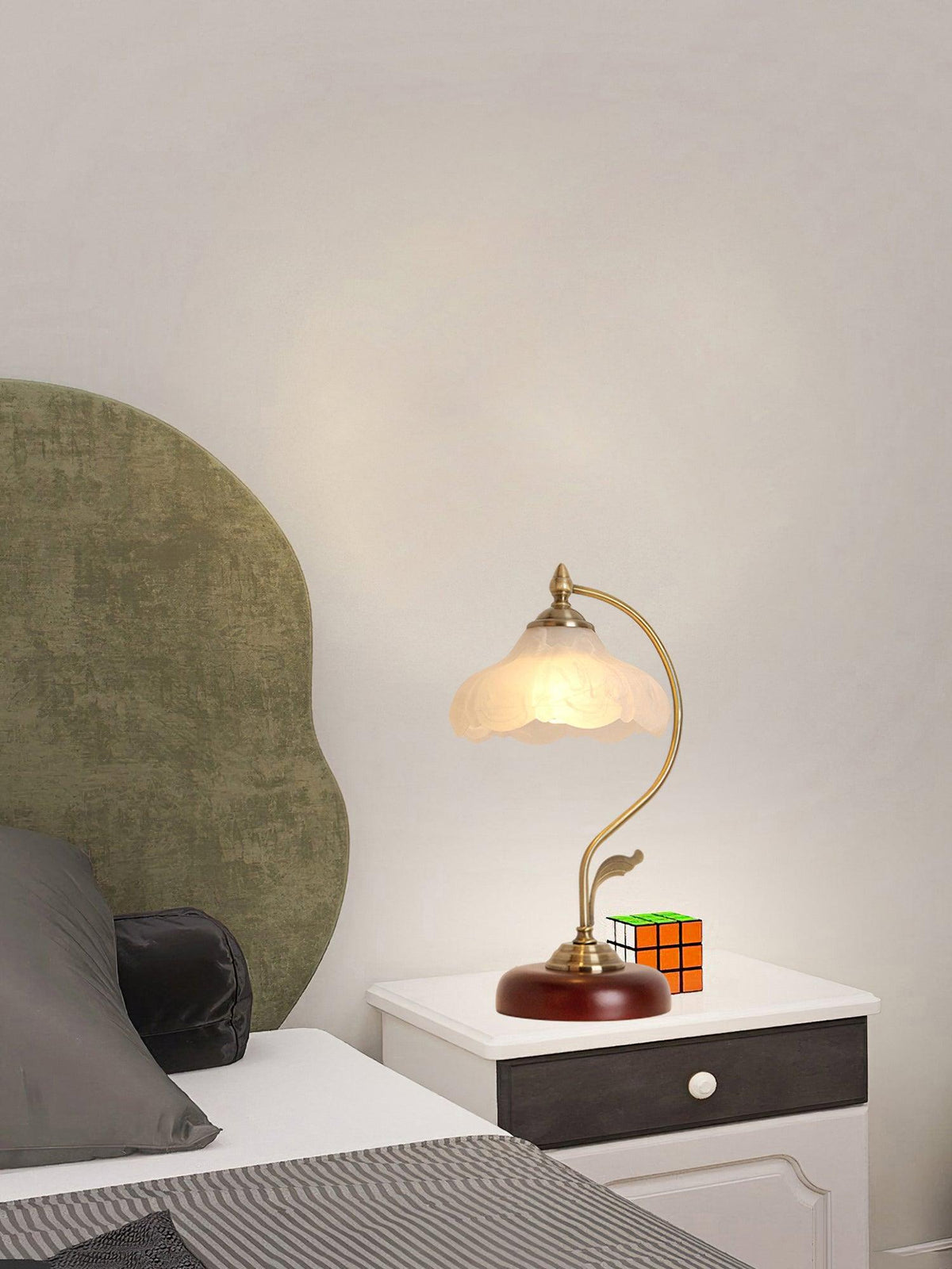 Retro Flower Table Lamp - view 15