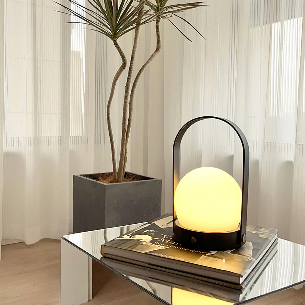 Carrie Built-in Battery Table Lamp - view 7