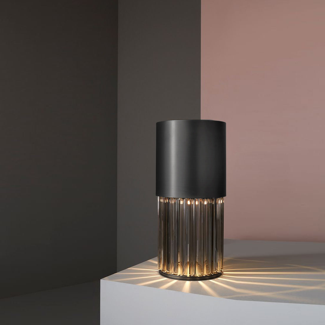 Chic Table Lamp - view 8