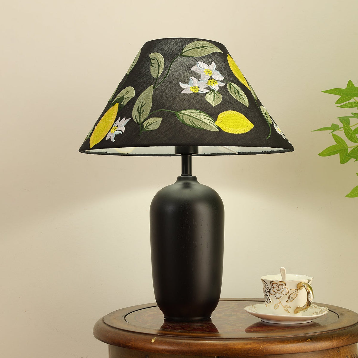Clara Table Lamp - view 10