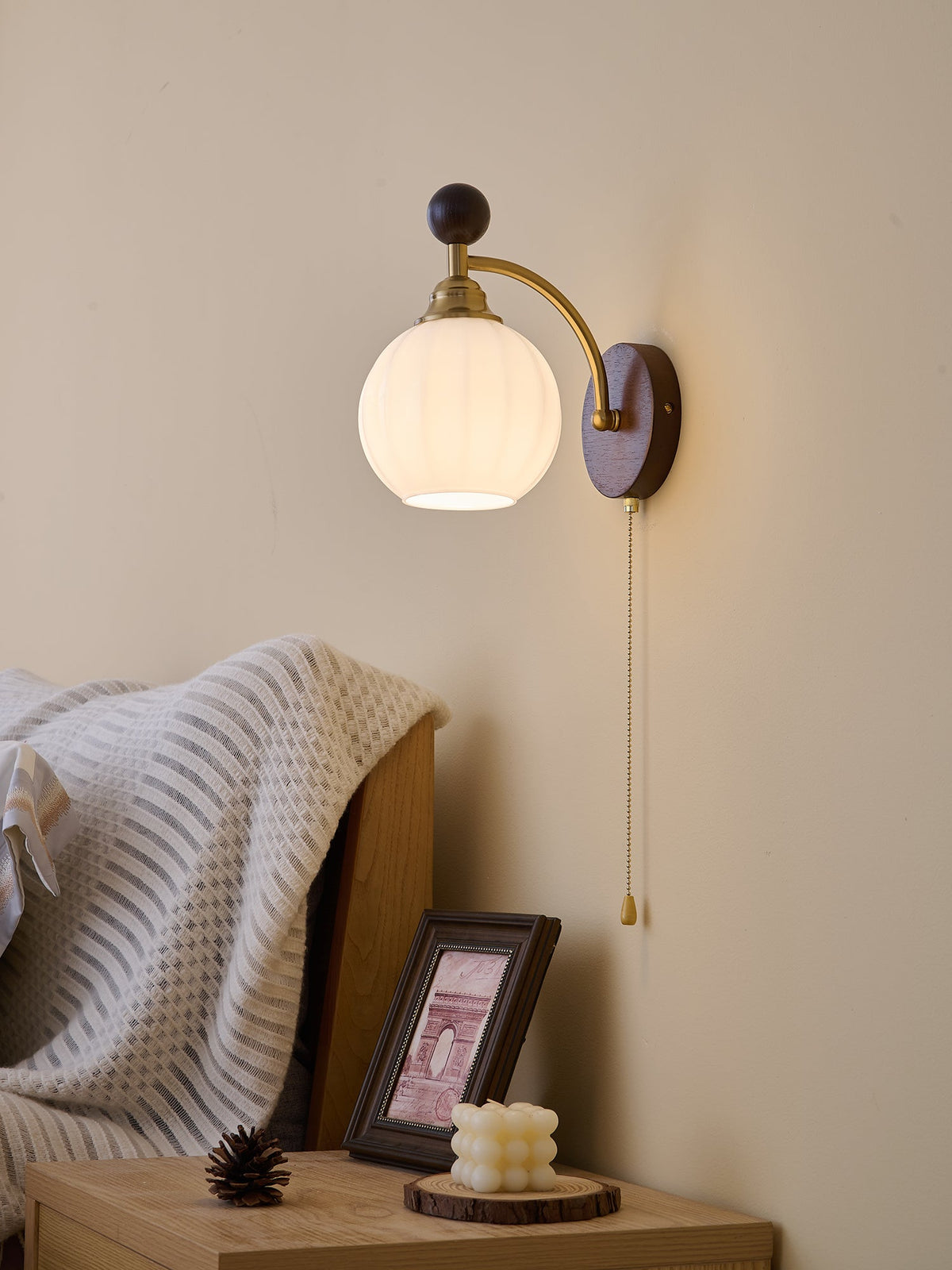 Clarendon Wall Lamp
