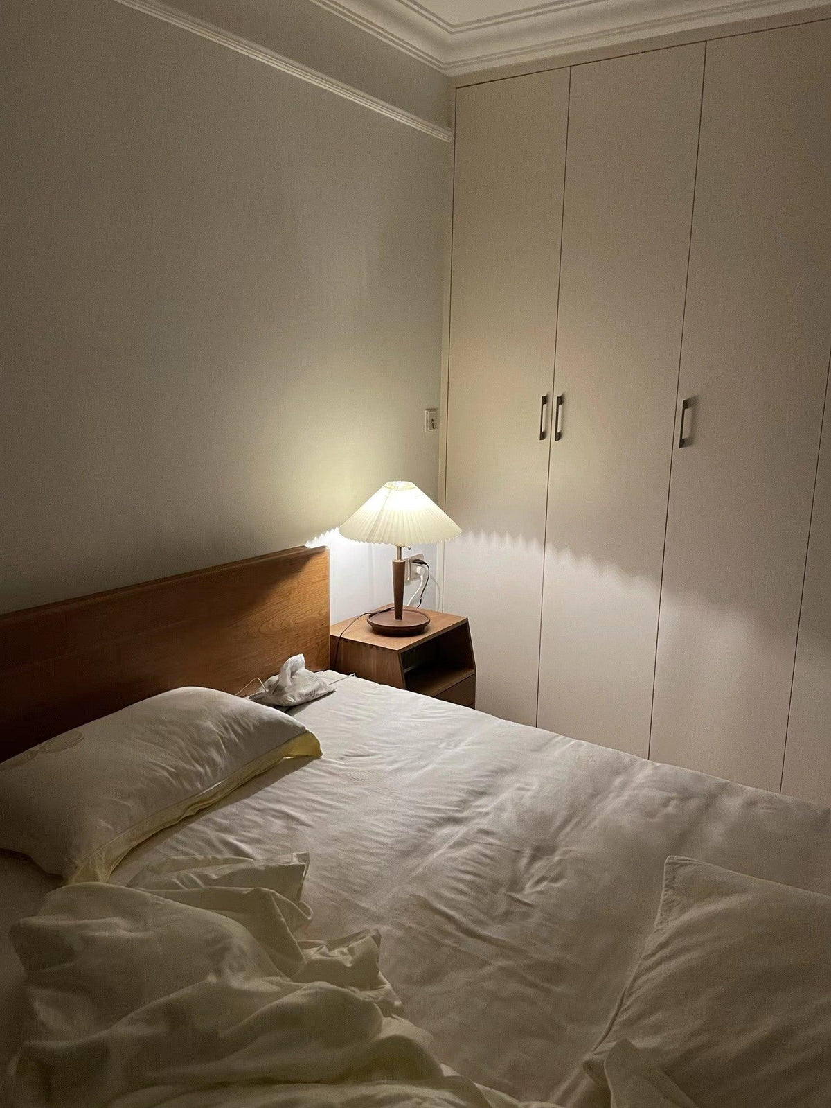 Cone Pleated Fabric Table Lamp - view 30