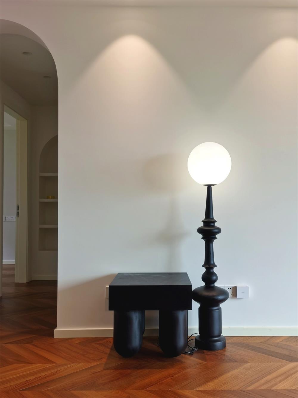 Roman Column Floor Lamp - view 38