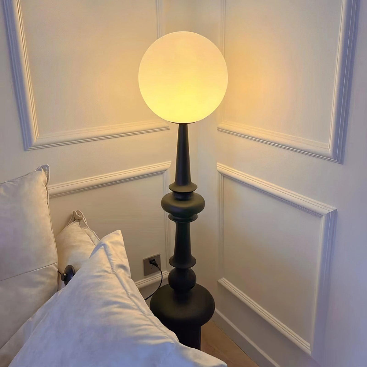 Roman Column Floor Lamp - view 13