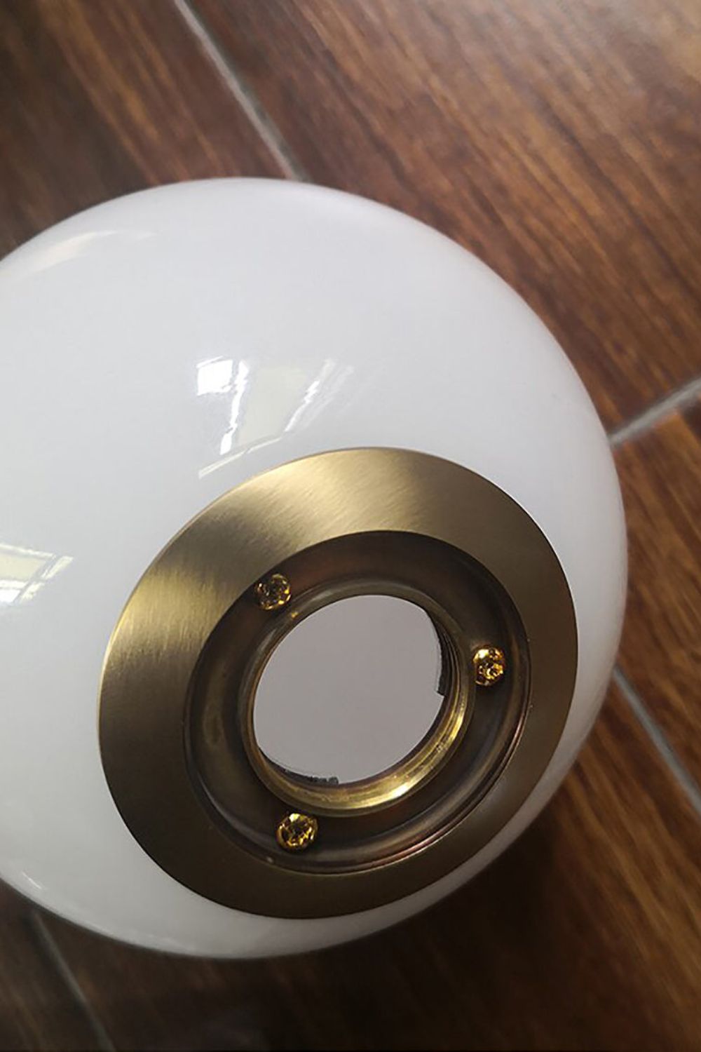 Corona Round Wall Lamp