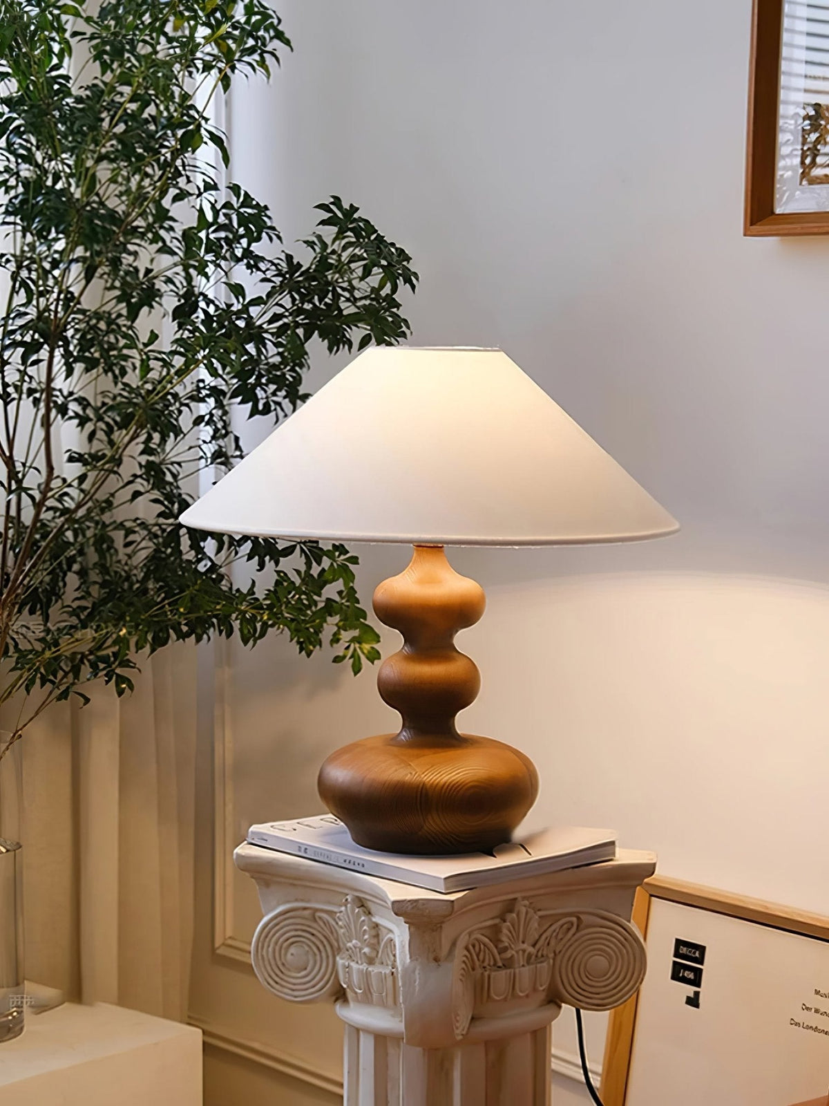 Creative Gourd Table Lamp - view 3