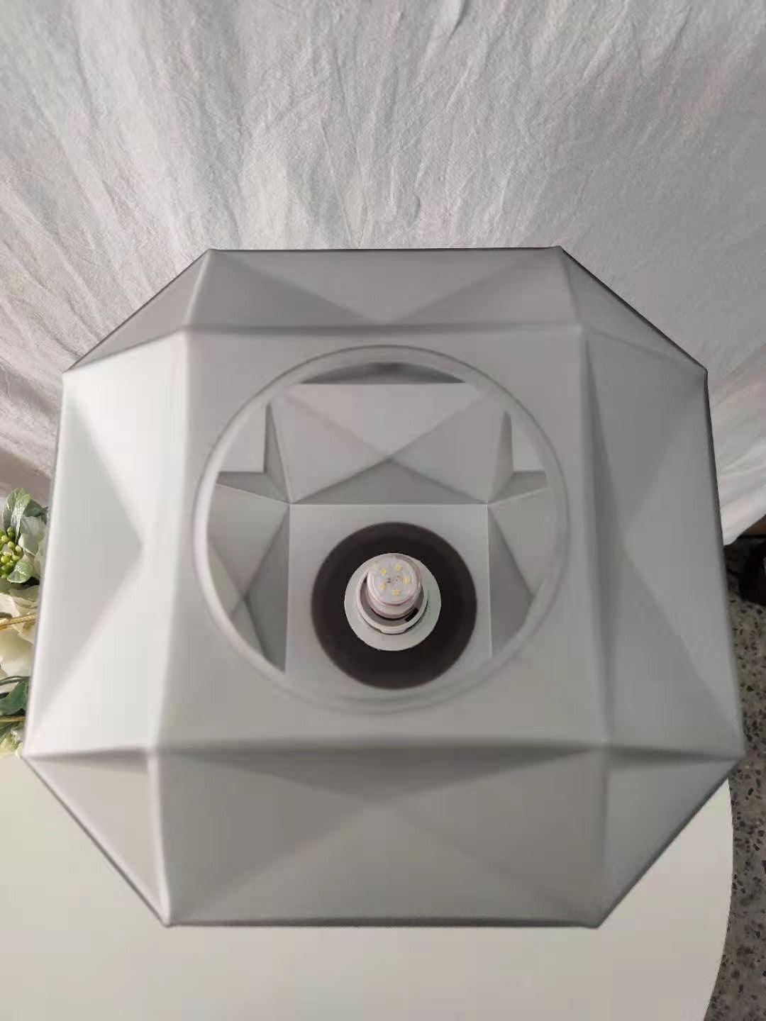 Cubo Table Lamp - view 24