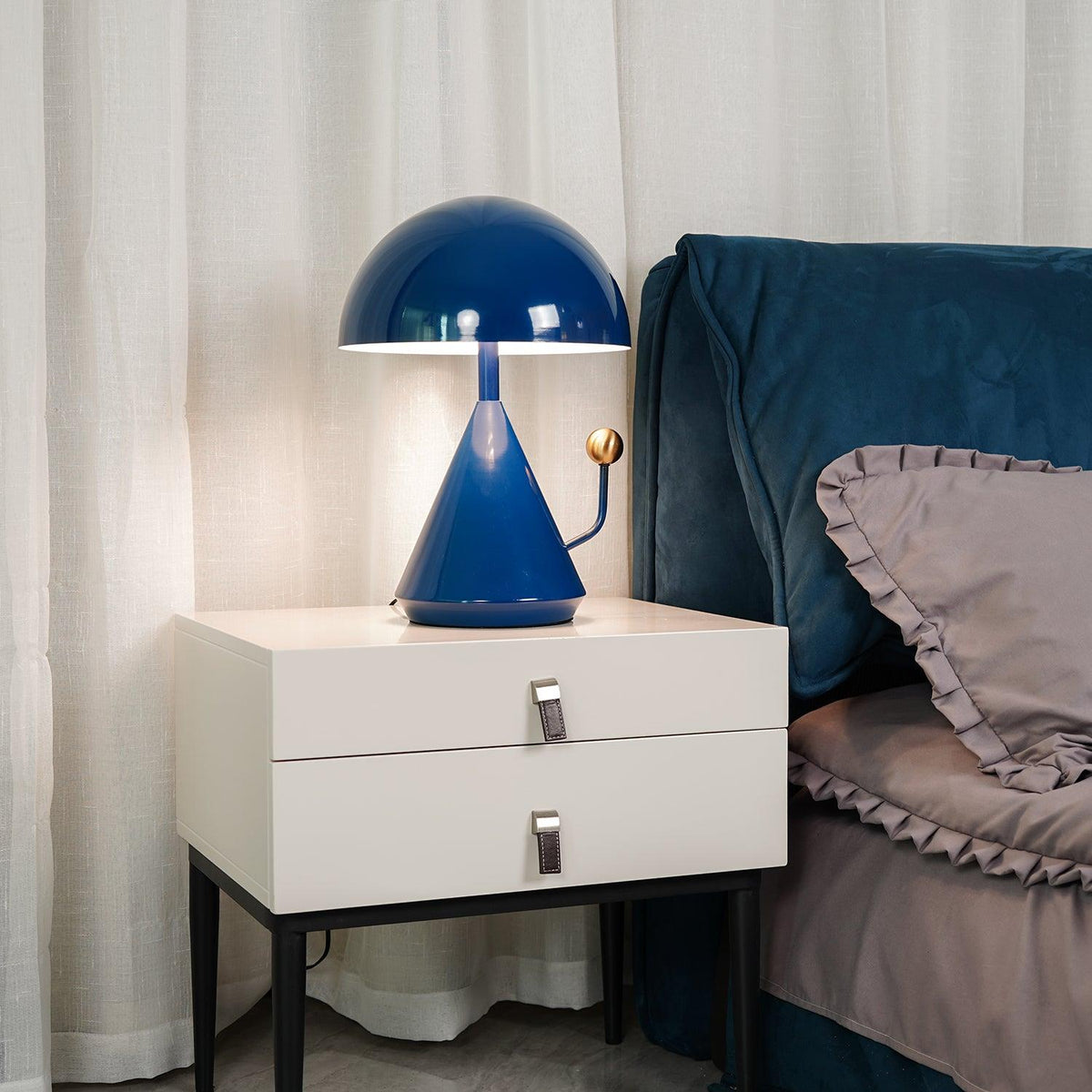 Dali Divina Desk Lamp - view 4