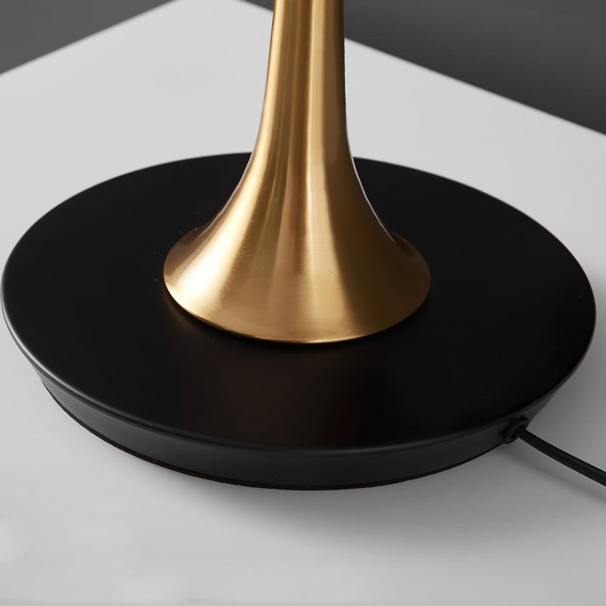 Dana Table Lamp - view 9