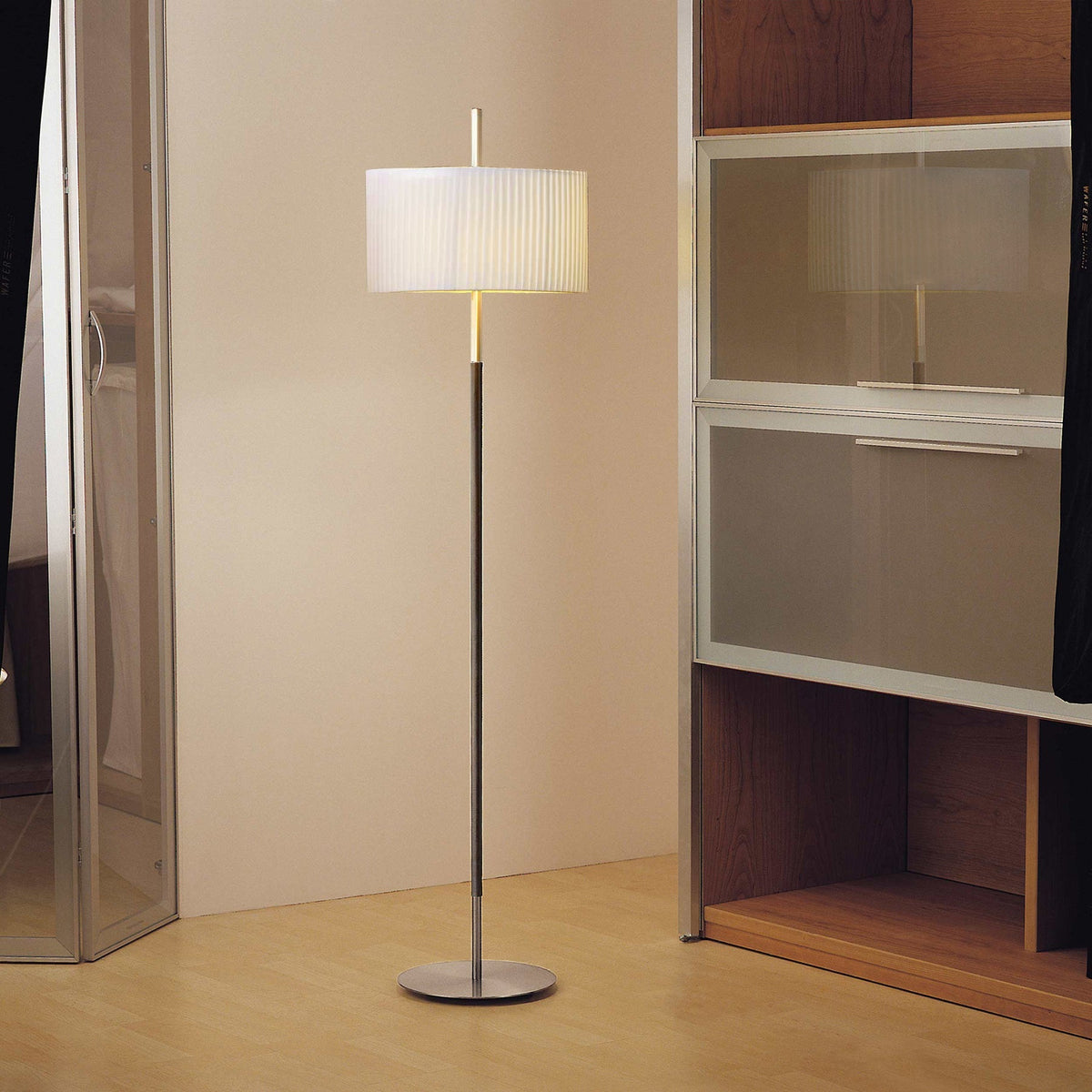 Danona Floor Lamp - view 4