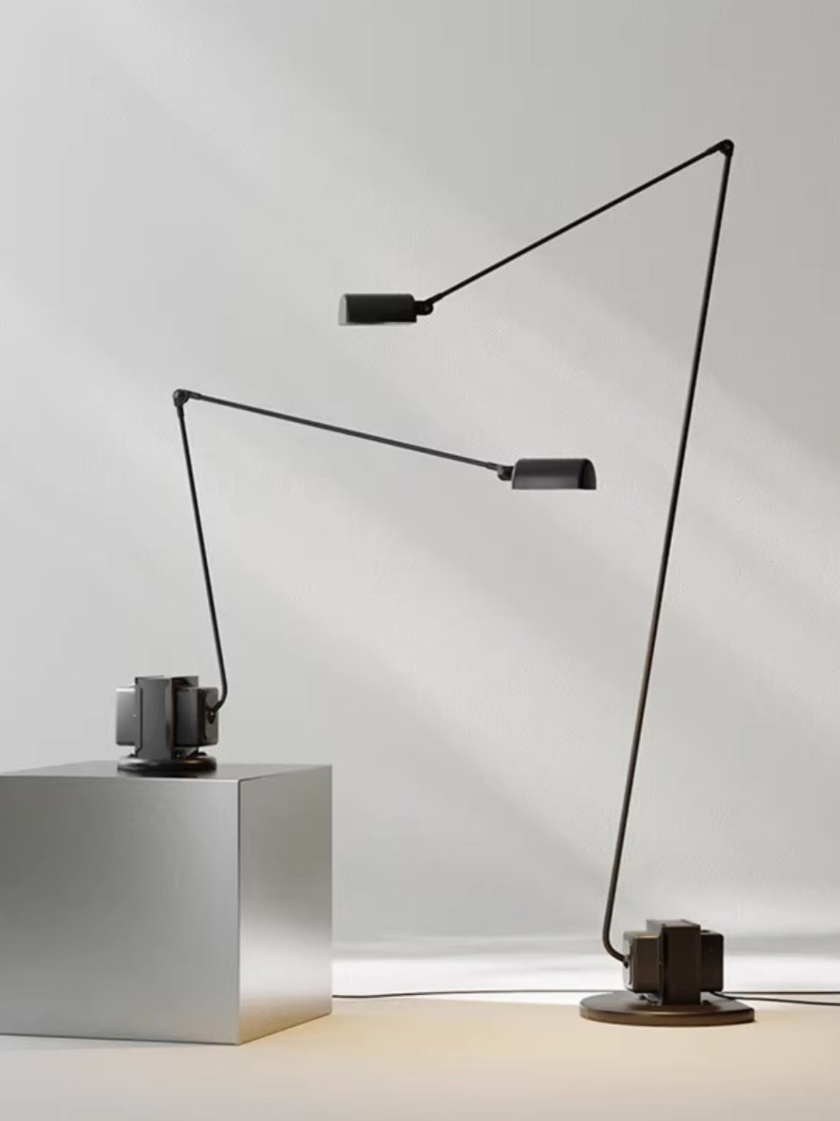 Daphine Floor Lamp - view 12