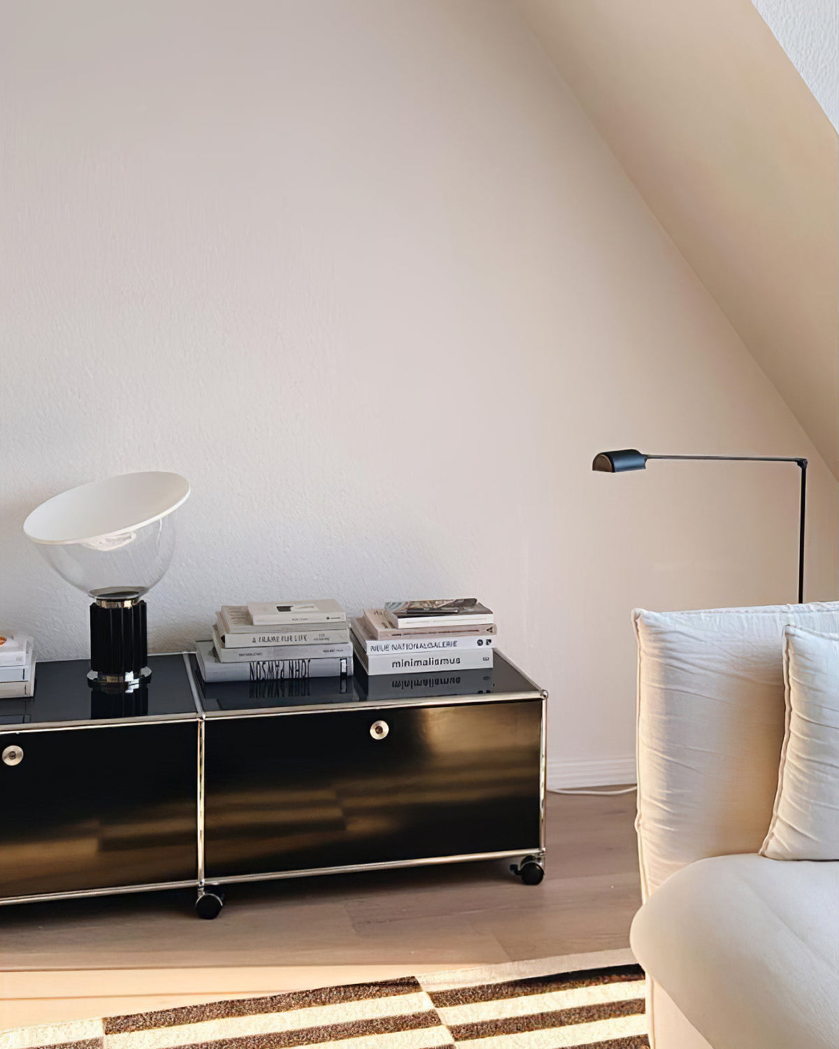 Daphine Floor Lamp - view 45